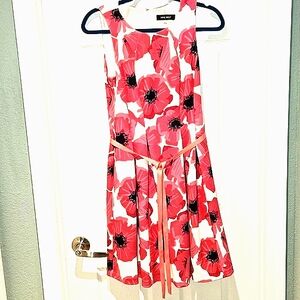 (New) Nine West Poppy Floral Midi Dress Size 2
